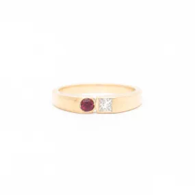 Arizona Garnet and Diamond Dyad Ring