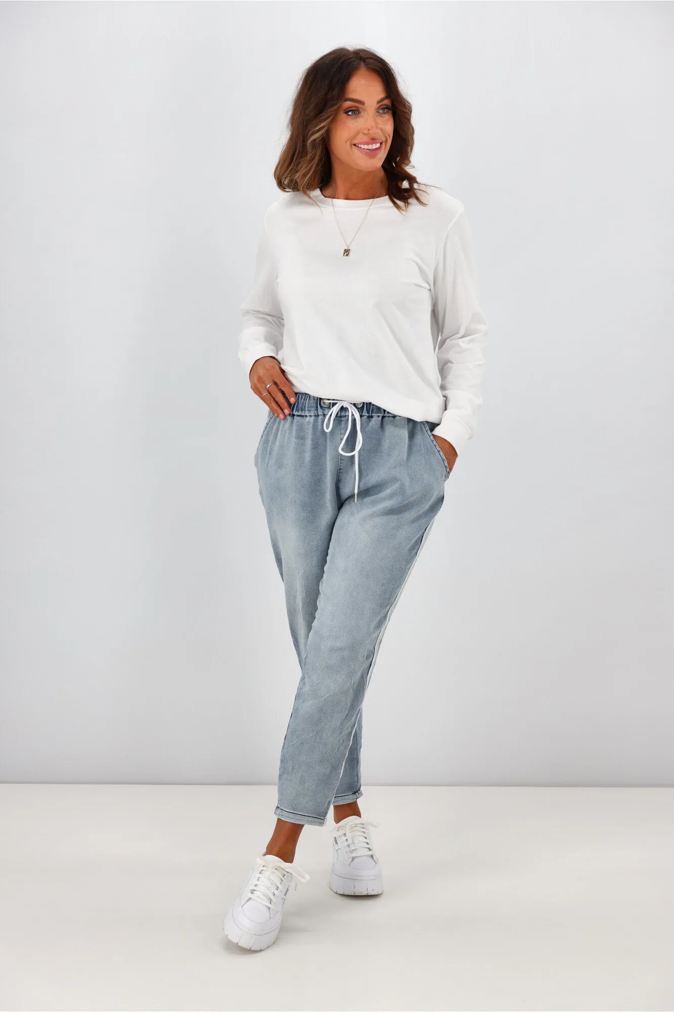 Betty Basics Brooks Jean Washed Blue