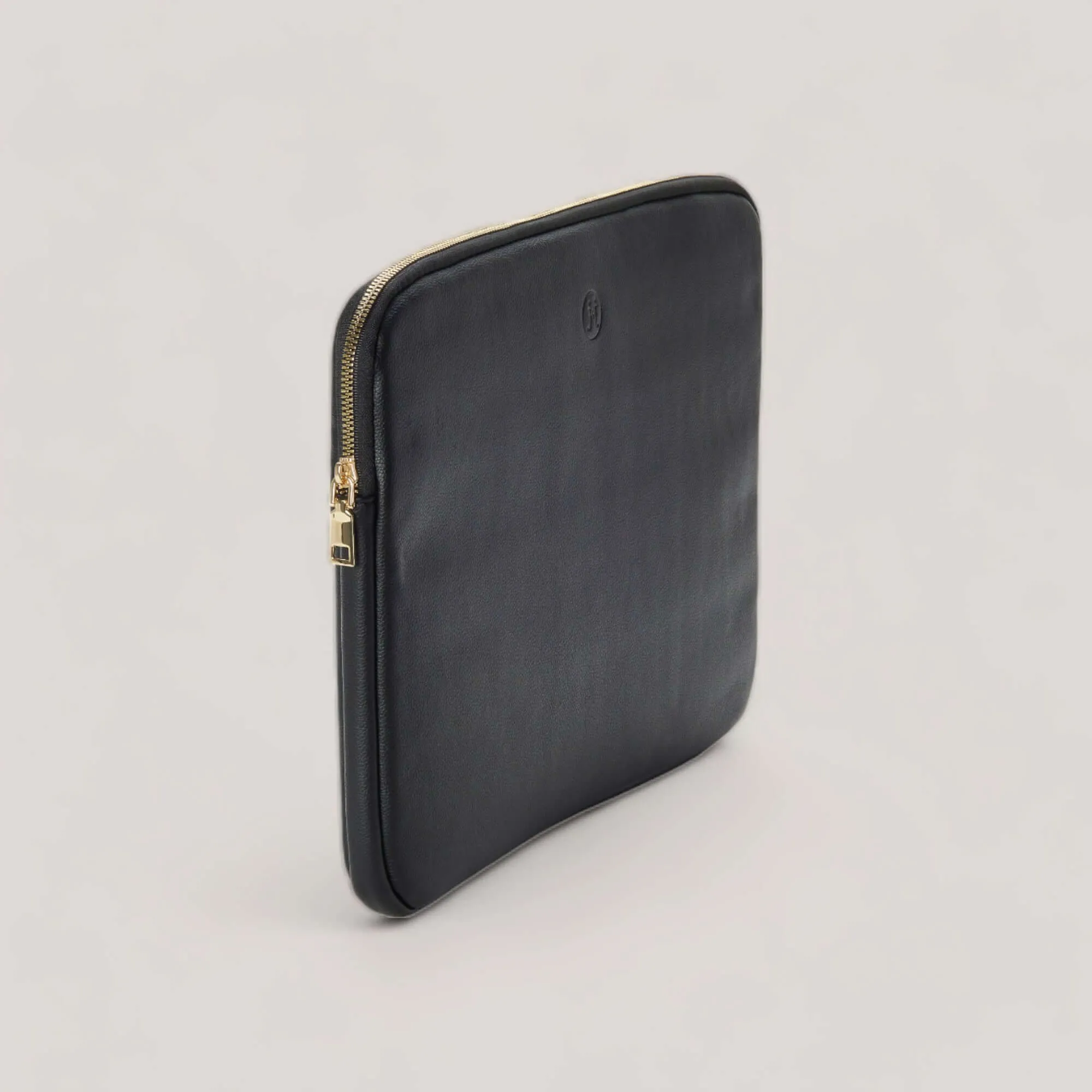 BROOKLYN | Black Laptop Case - 15