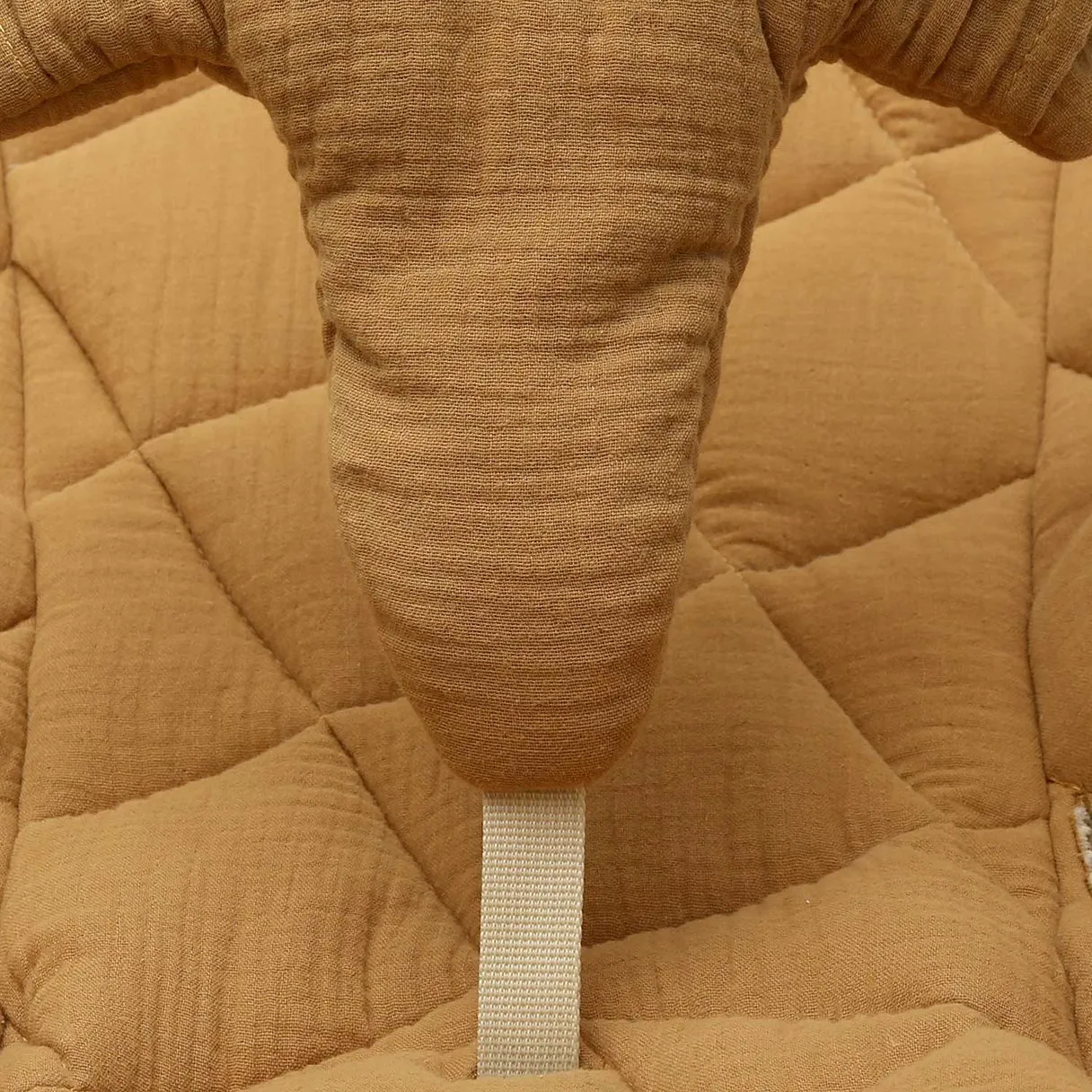 Charlie Crane Levo Baby Rocker in Beech with Camel Cushion