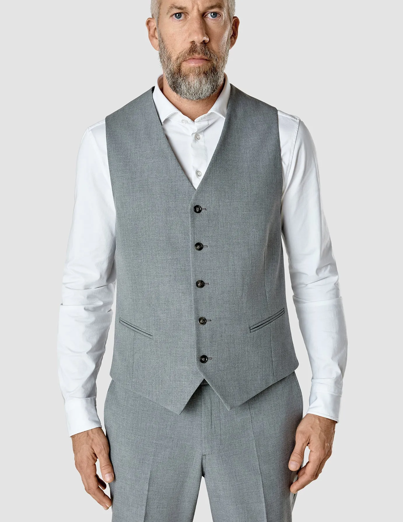 Essential Vest Cloud Grey