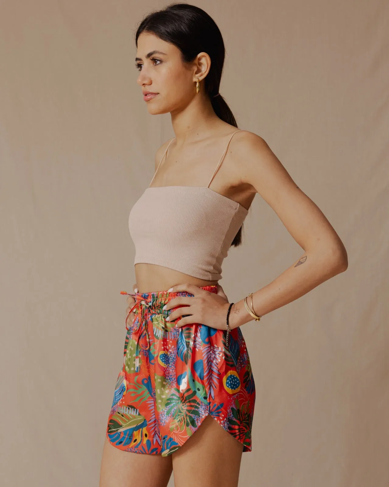 Festive Botanical Shorts Hot Red