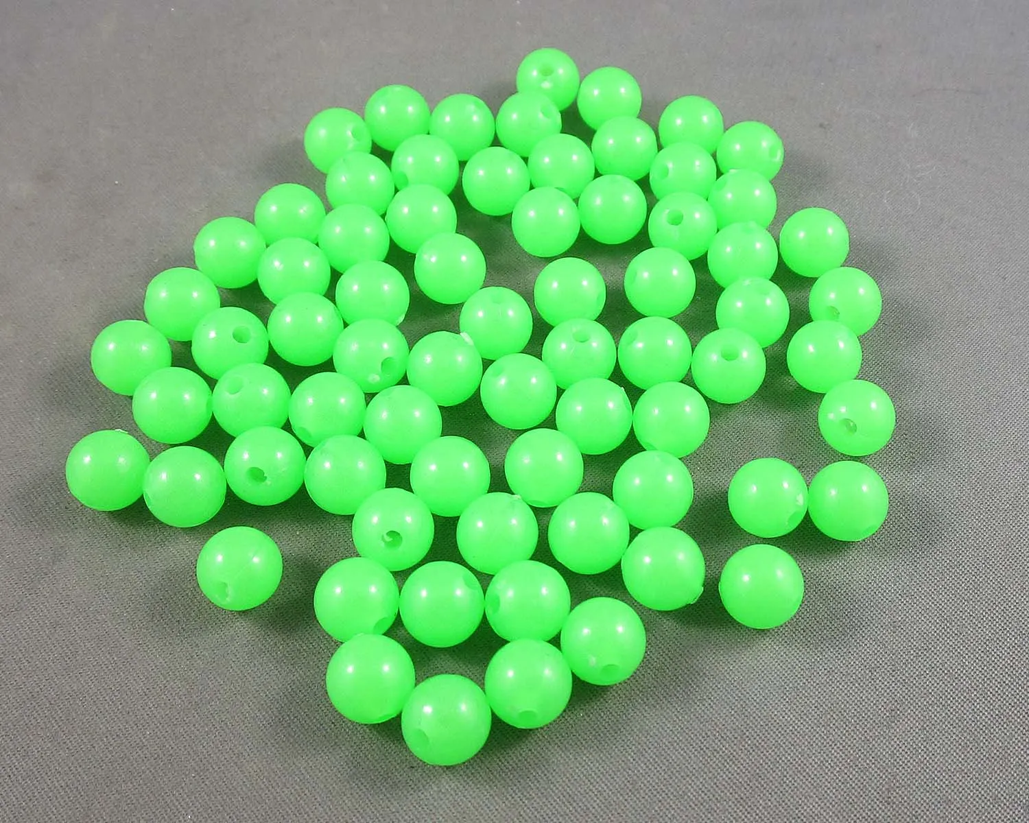 Glow in the Dark Beads Green Acrylic Various Sizes