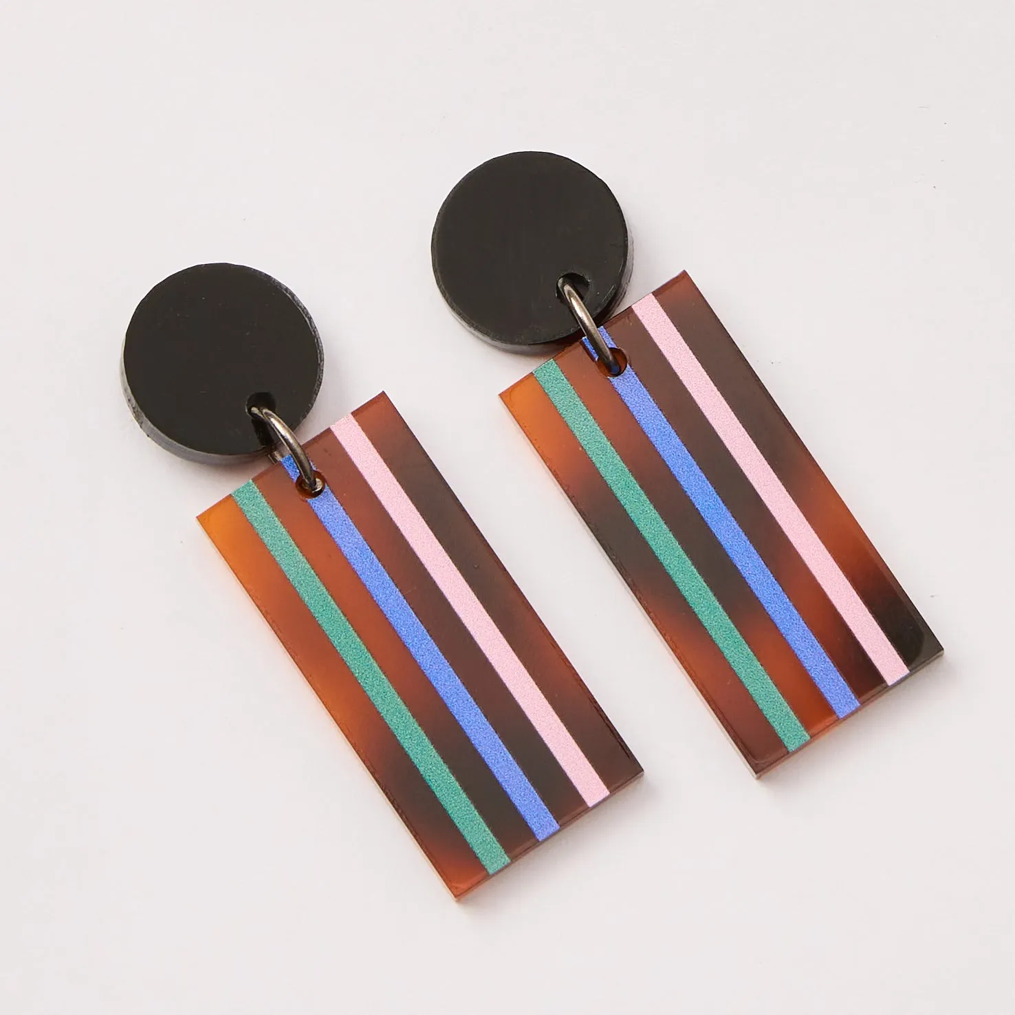 Hilda Stripe Earrings - Black / Tortoise Brown