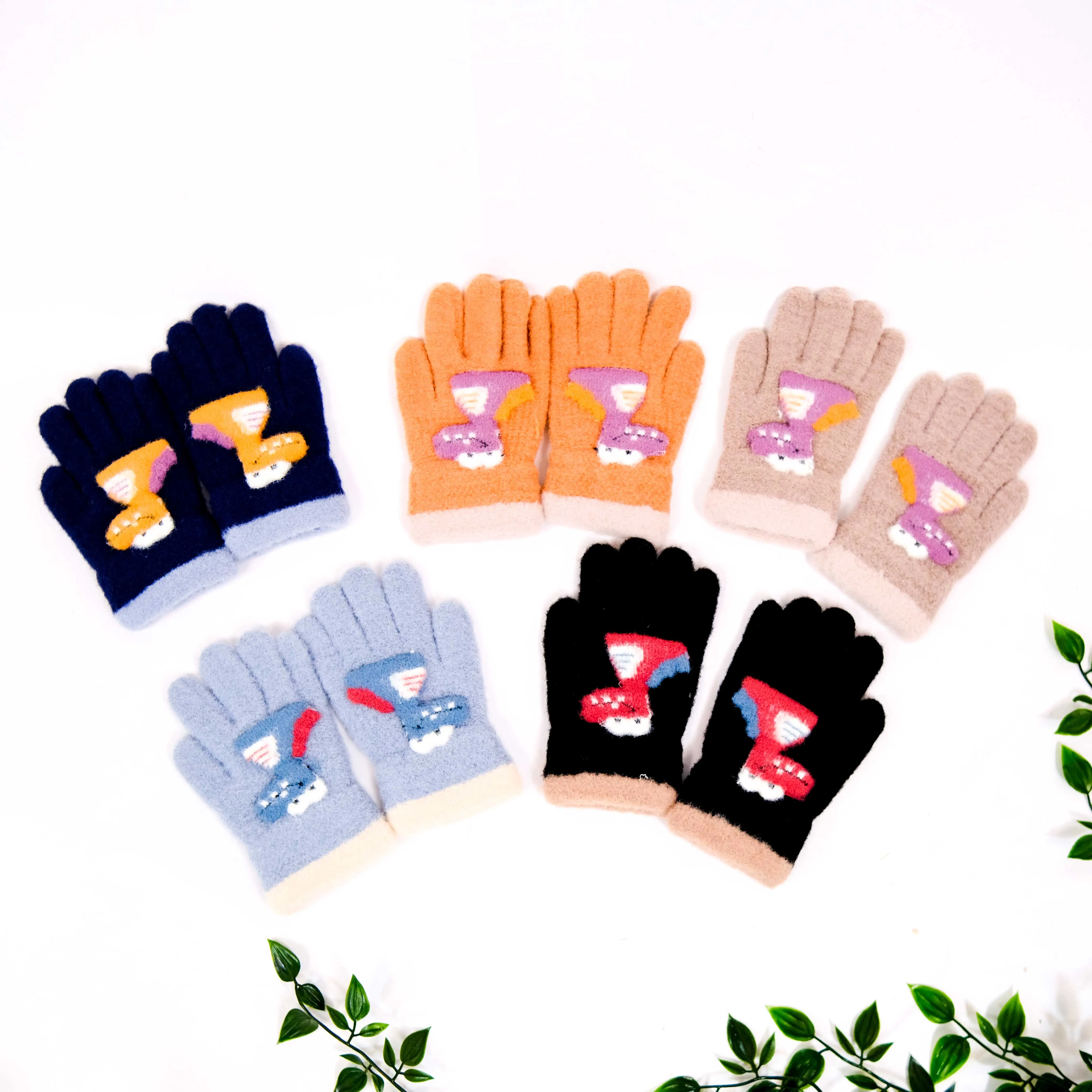 Kids Dino Fleece Lined Gloves