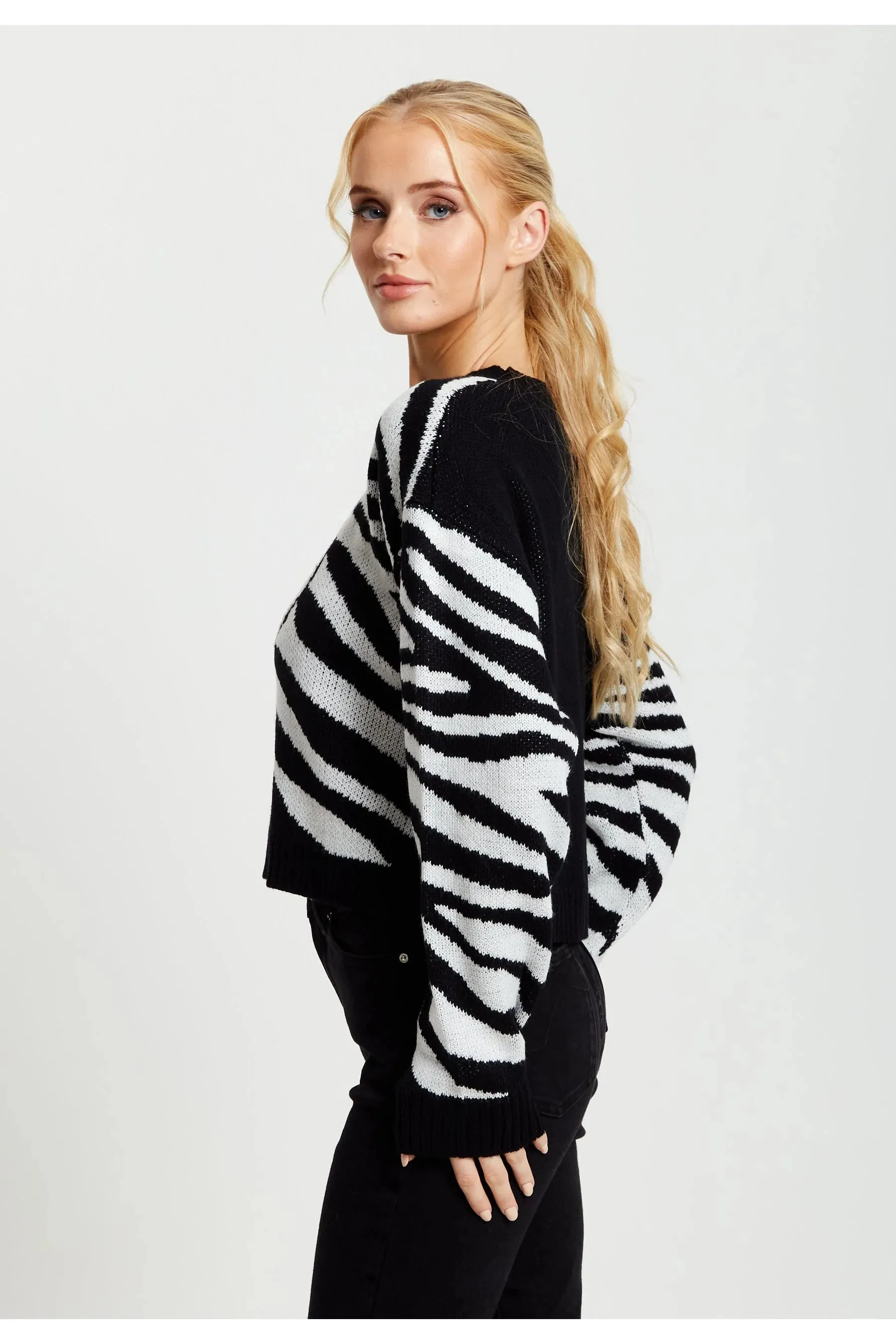 Liquorish Heart Jumper In Black And White Zebra Pattern