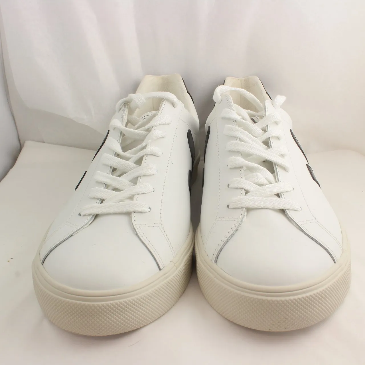 Mens Veja Esplar White Black Trainers