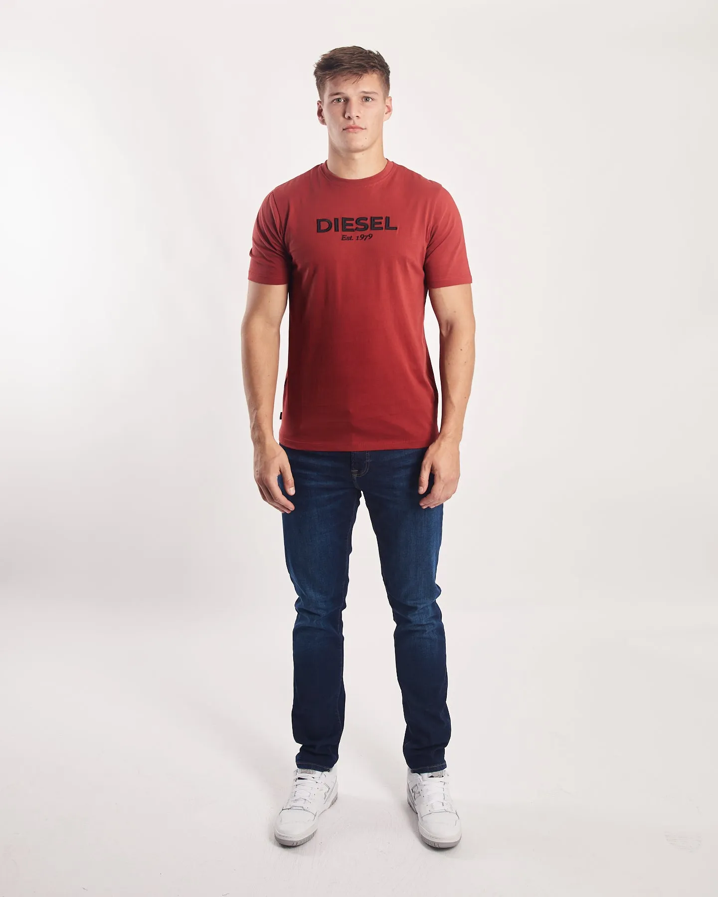 Newport Tee Rosewood