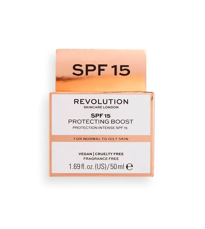 Revolution Skincare - Crema hidratante SPF15 - Piel normal a grasa