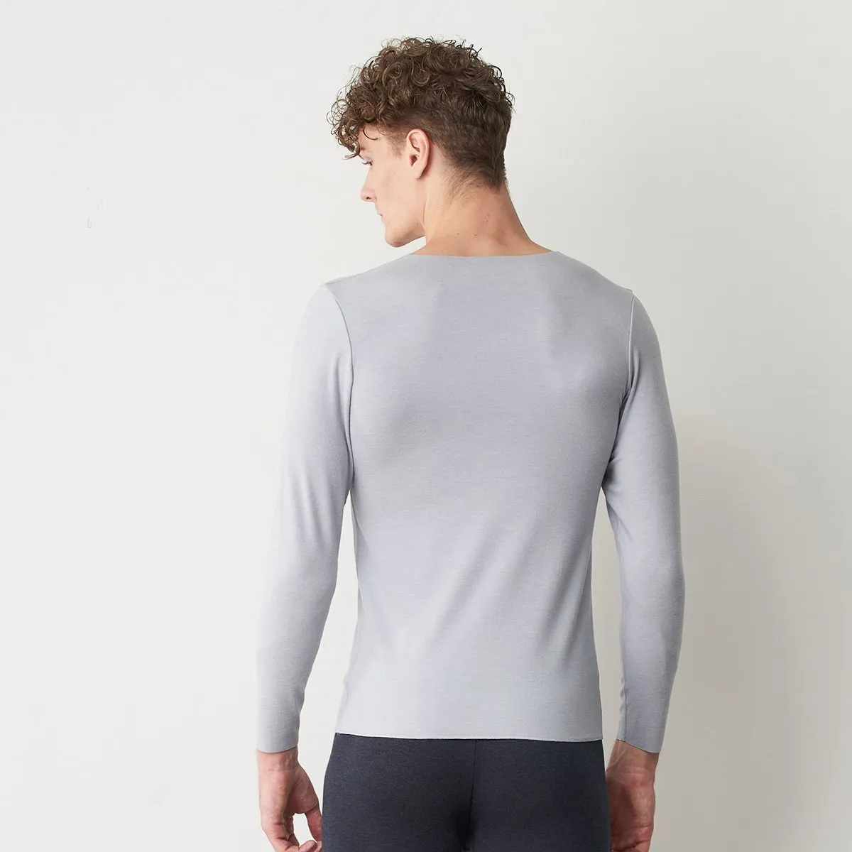 Superwarm Seamless V Neck Thermal Top