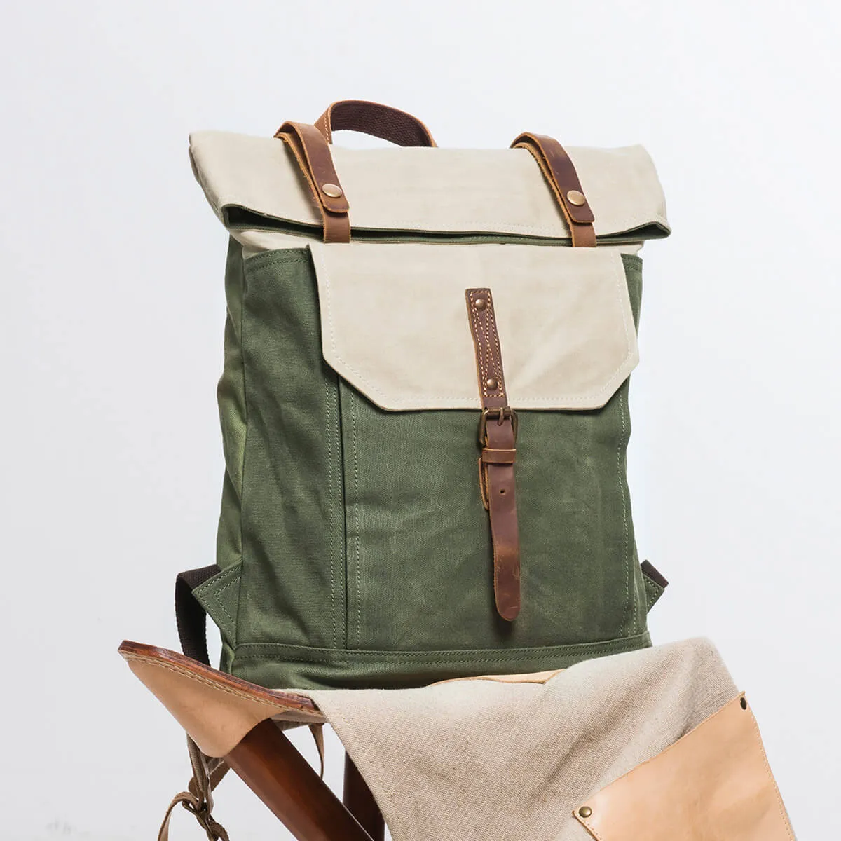 Unisex School Bags, Travel Backpack, Handmade Leather And Waxed Canvas Rucksack - 2 Color Available NX098